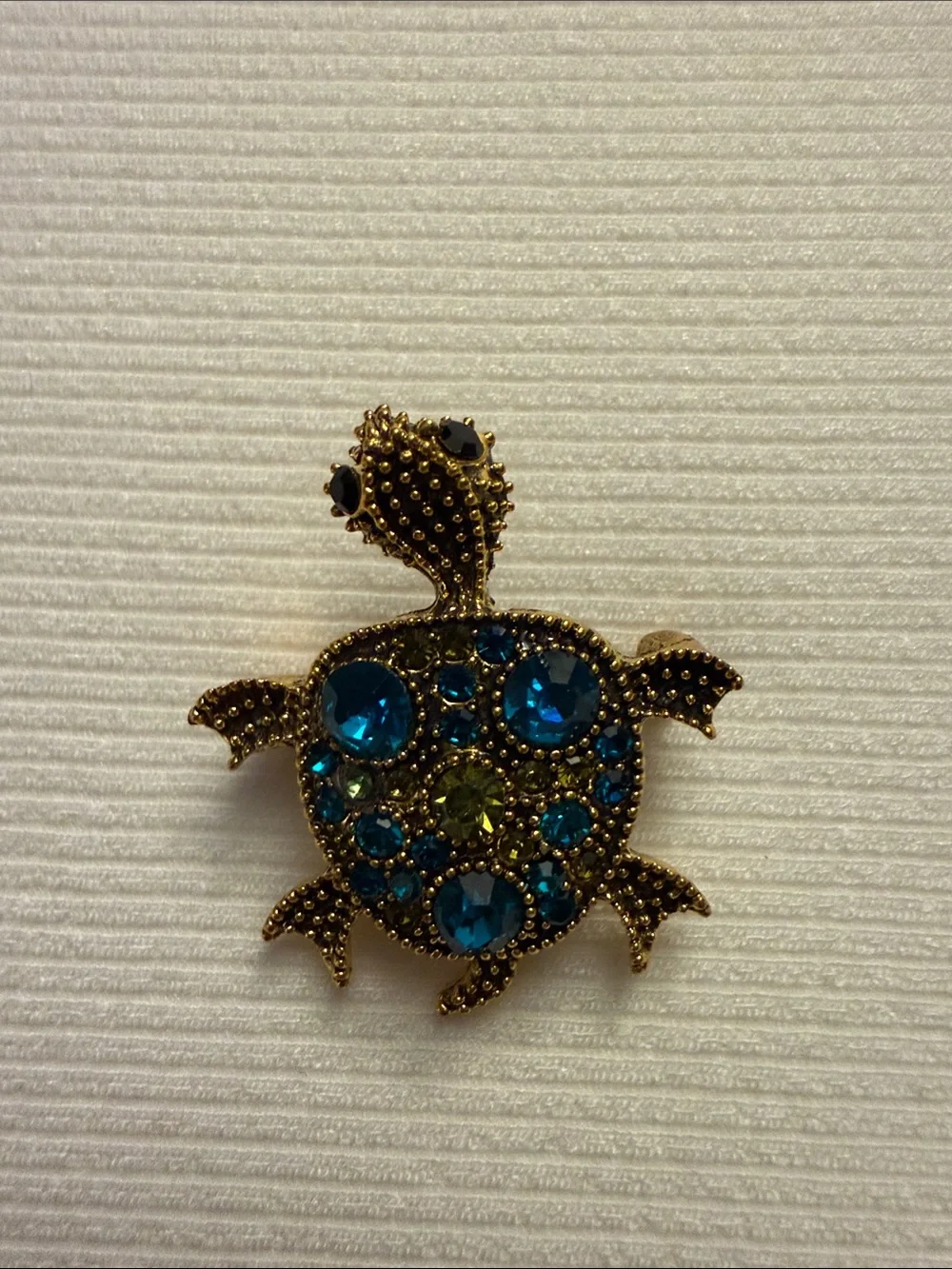 Vintage inspired Gold-Tone Turtle Brooch with Blue multi color Crystals